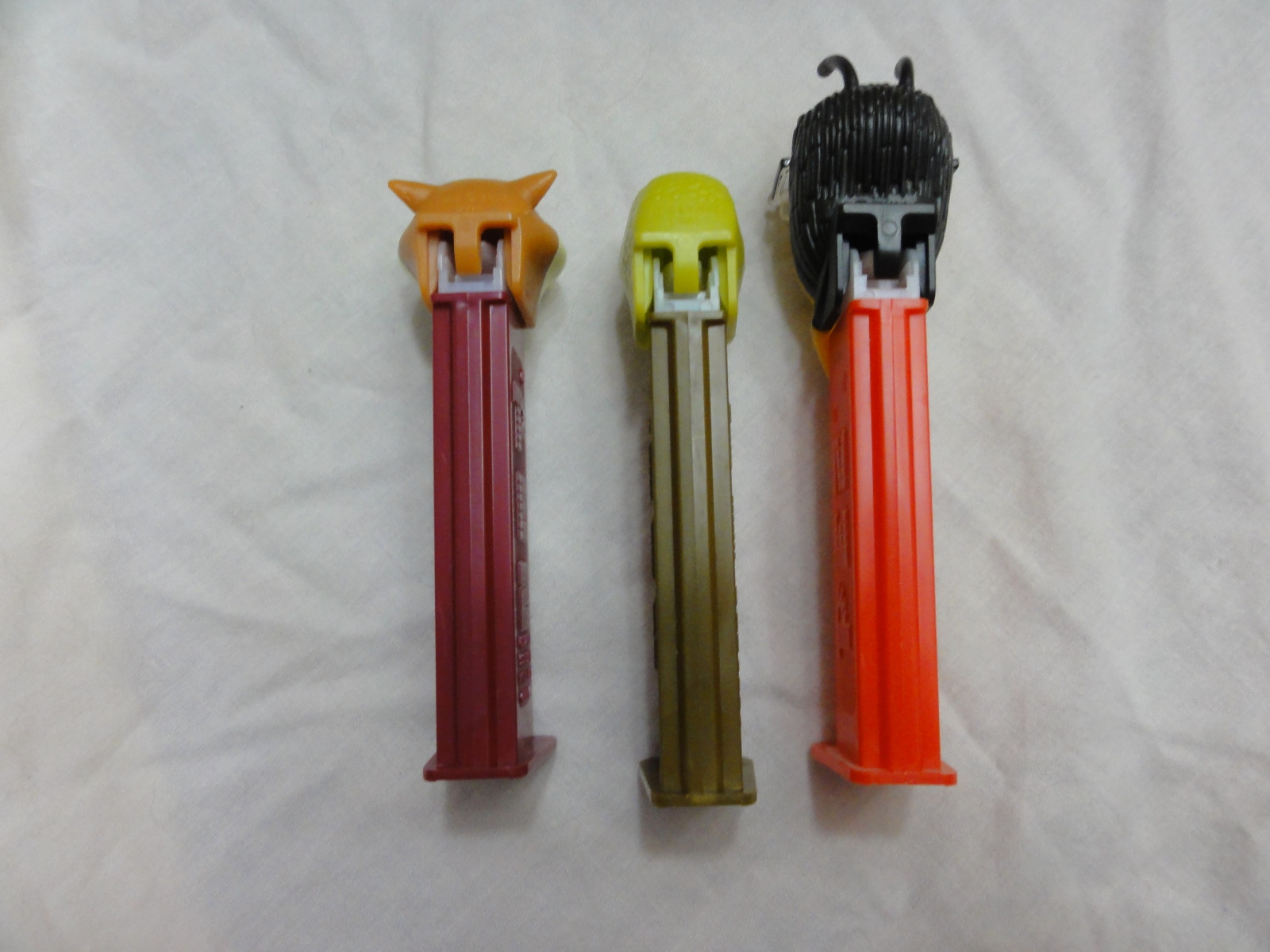 PEZ lot 3 Dreamworks OVER THE HEDGE Verne Tortoise HAMMY Squirrel BEE MOVIE ADAM