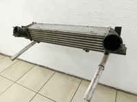 BMW E91 3er 318D LCI 08-12 2,0D 105KW Ladeluftkühler Kühler BMW E91 3er 318D LCI 08-12 31.03.2010 7524916... Vorschau 2