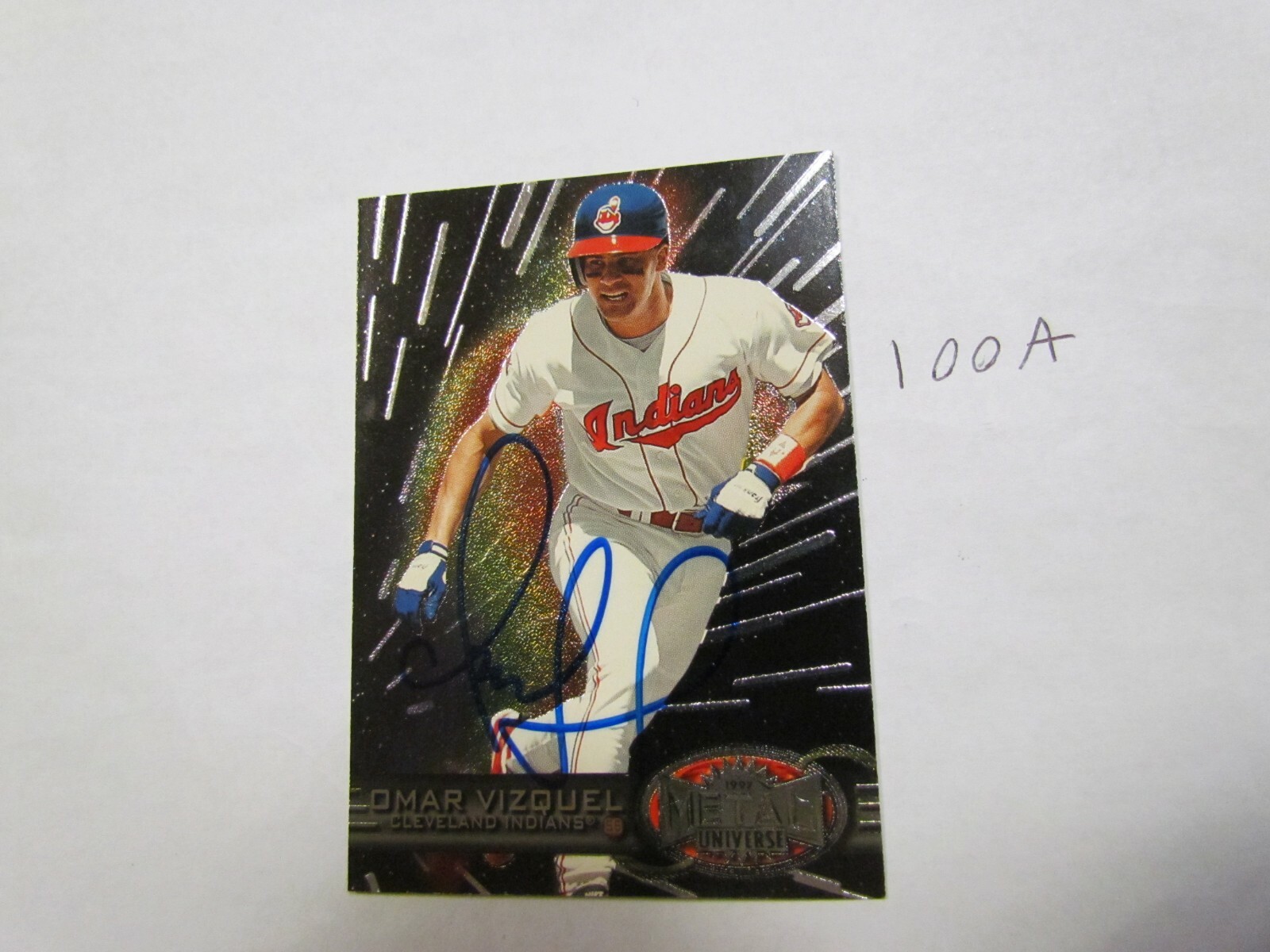MLB Omar Vizquel サインカード 1997 Metal Universe Omar Vizquel Autographed Signed Baseball