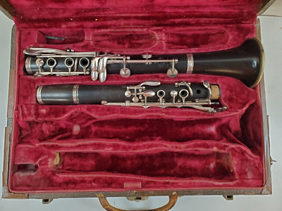BUFFET CRAMPON PARIS PRO MODEL S1 A WOOD CLARINET SILVER KEYS NEEDS WORK VINTAGE