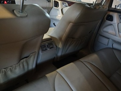 image 16 of interior