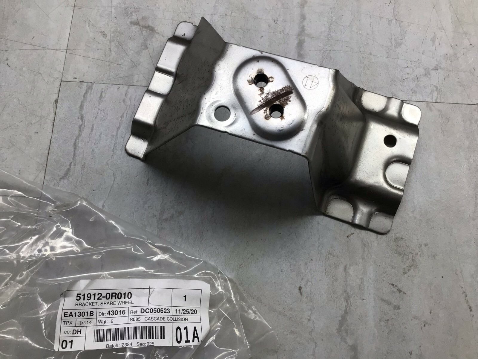 2013-2018 Toyota RAV4 OEM Spare Tire Carrier Bracket 51912-0R010