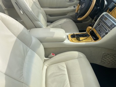 image 2 of interior