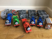 thomas the tank engine duplo