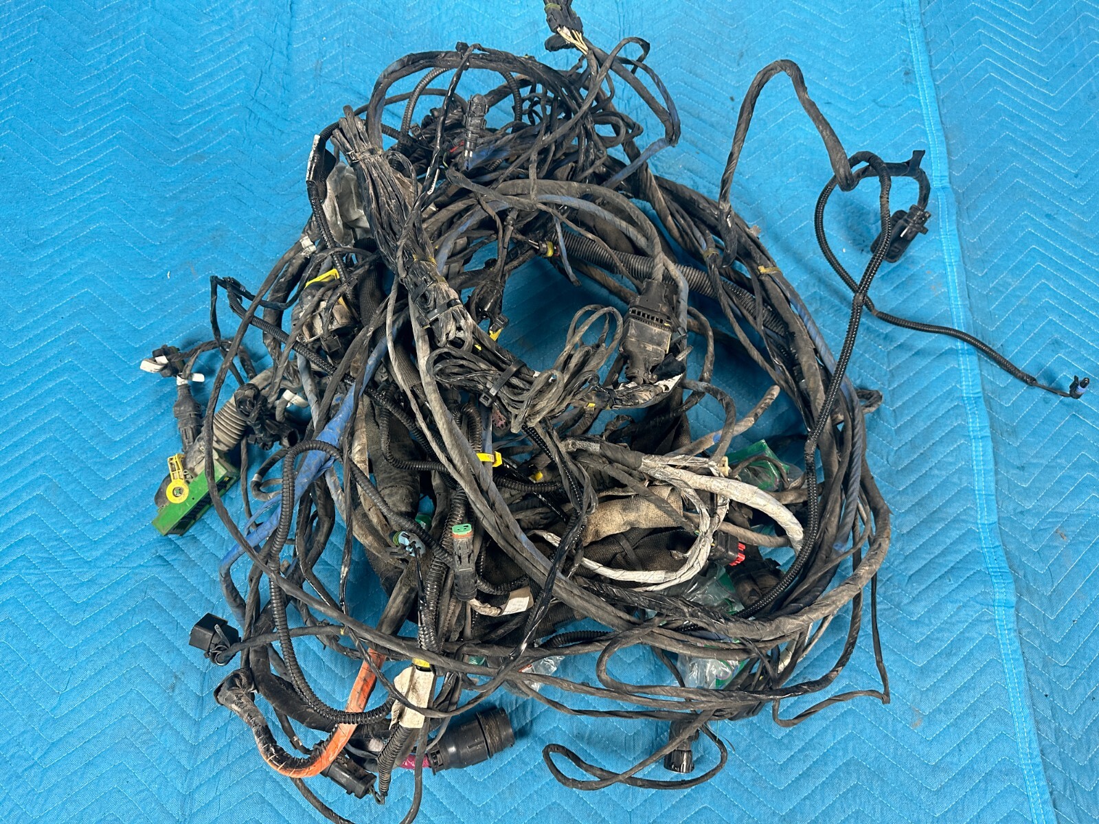 Kenworth T680 Paccar Chassis Harness 2021 OEM | eBay