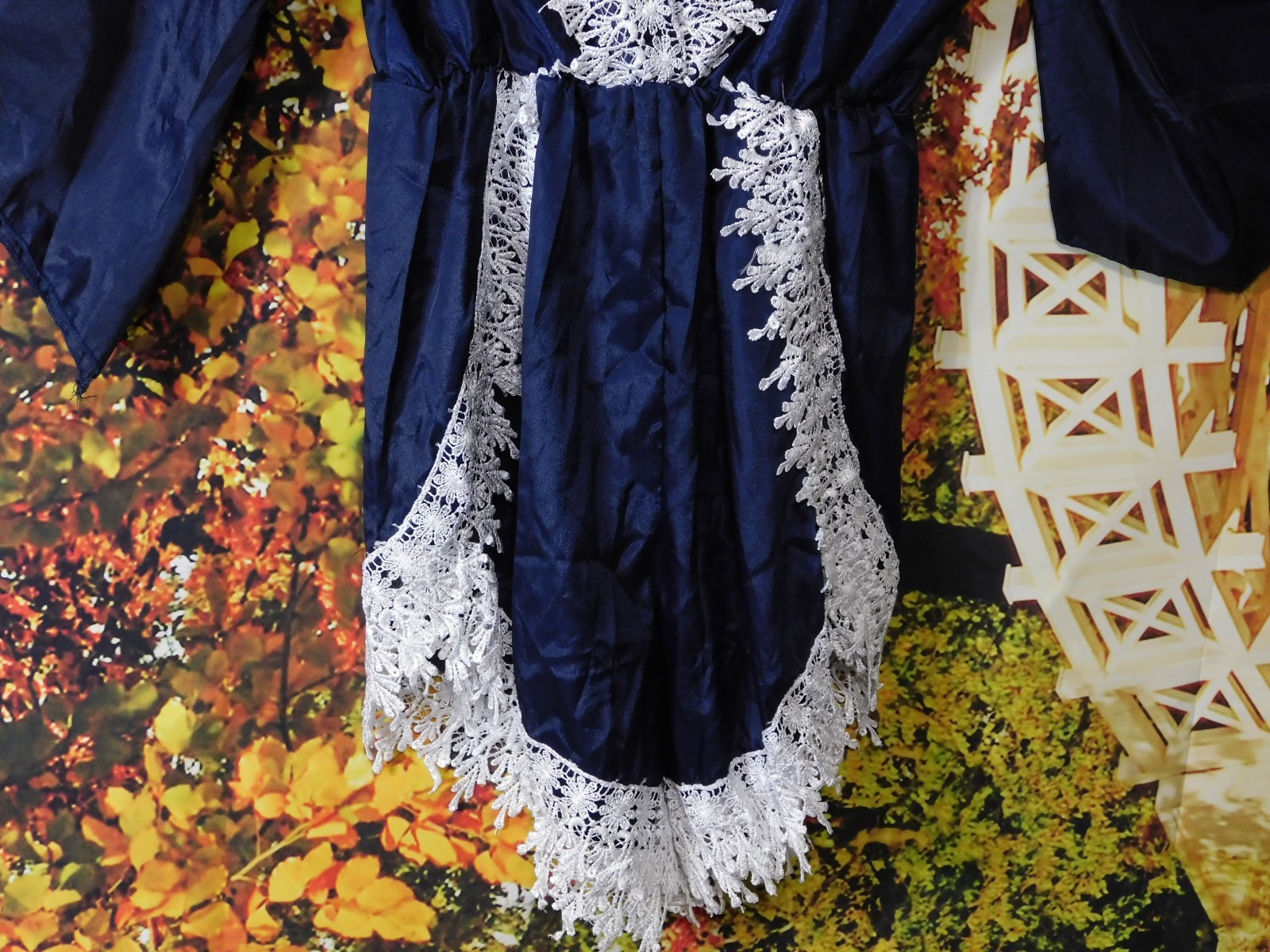 WOMEN'S SHORTS INTIMATES WEAR WITH BRICK BRAC DESIGN ON IT / SIZE S