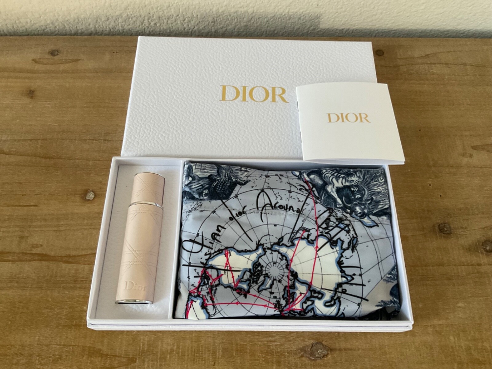 Dior Christian Dior Perfume Set 10ml×8本 Dior Gift Set Drawstring Pouch Bag & Travel Miss Dior 10ml