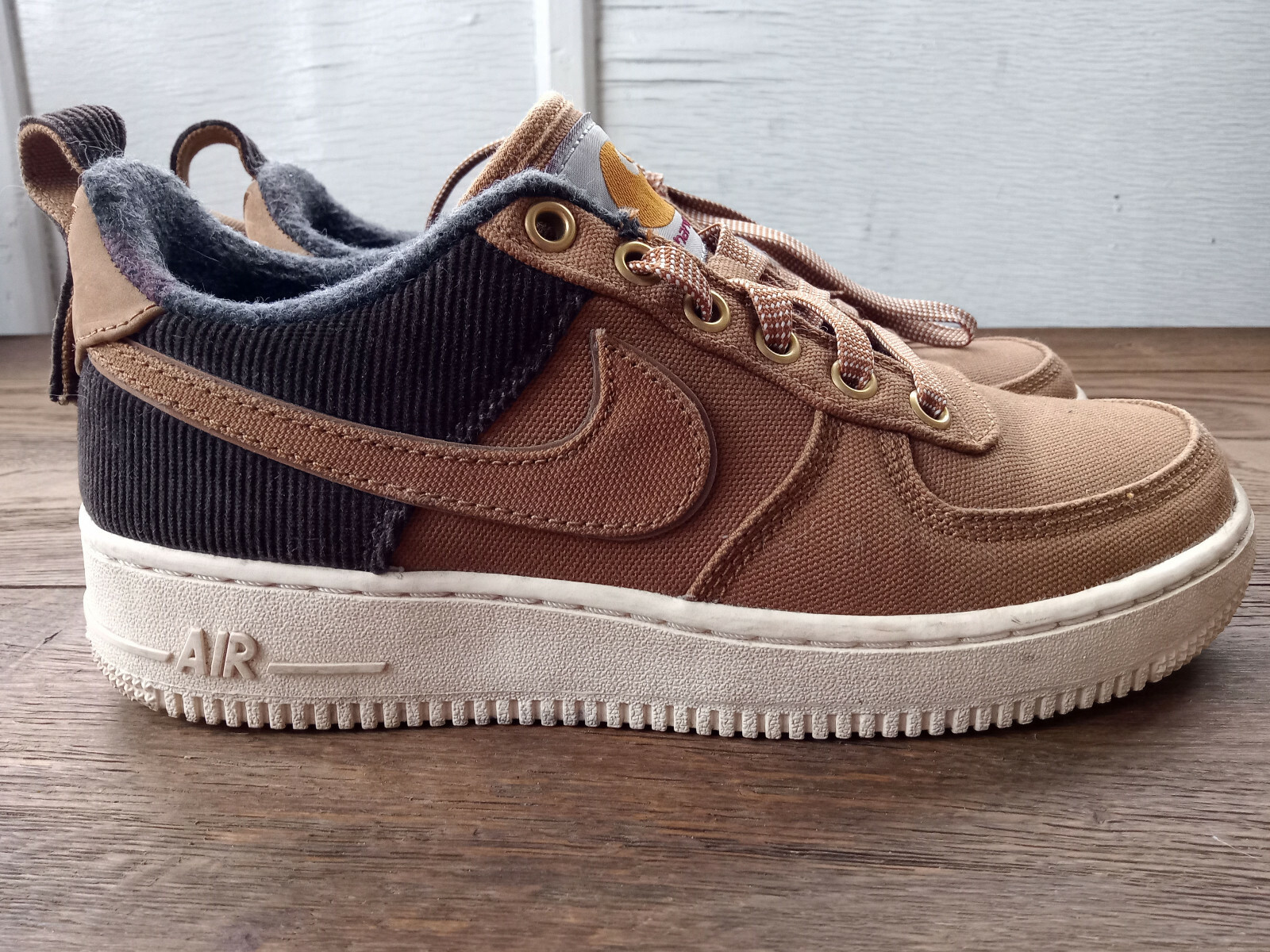 【新品未使用・国内黒タグ付】 NIKE AIR FORCE 1 '07 PRM WIP CARHARTT 29cm US11 BROWN 茶 エアフォース カーハート Nike Air Force 1 07 PRM Swoosh Pattern | Where To Buy | CK7804-100