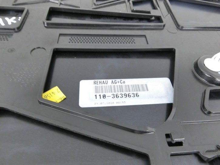 BMW X1 F48 x25e LCI 17-22  Spoiler für Heckklappe C1M        - Bild 6