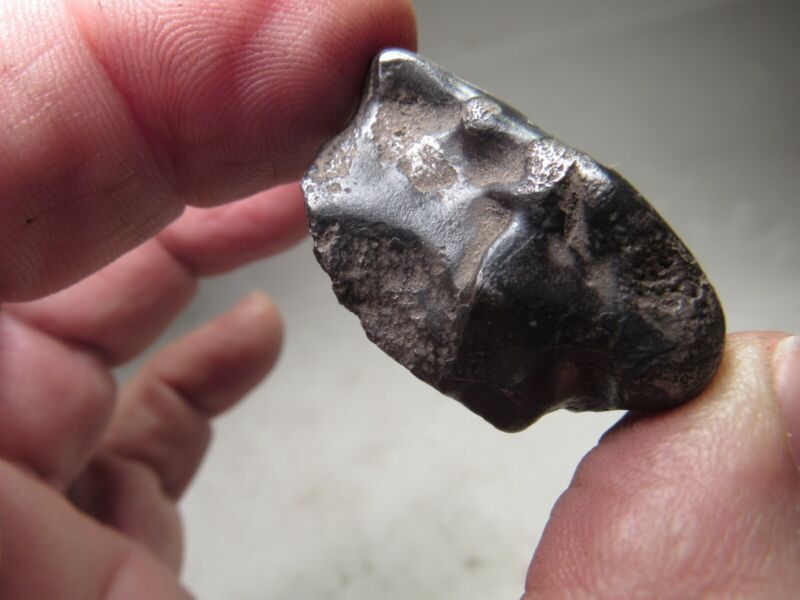 Low Price! Good Quality! Nice Sculpted Sikhote-alin Meteorite 41.3 Gms