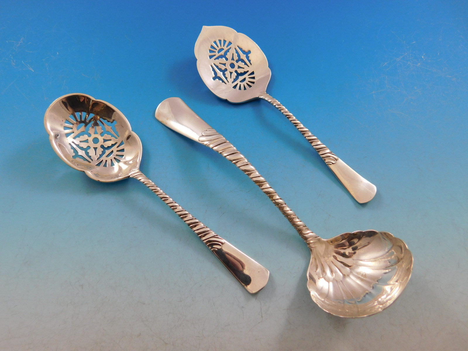 colonial-by-gorham-sterling-silver-flatware-set-12-service-dinner-ebay