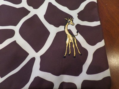 NEW!  GIRAFFE PRINT TOTE/ TRAVEL
