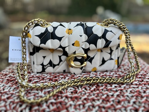 ★Coach Quilted Tabby Shoulder Bag 20 with Chain 関税込★ COACH Quilted Tabby Shoulder Bag 20 with Chain | Zappos.com