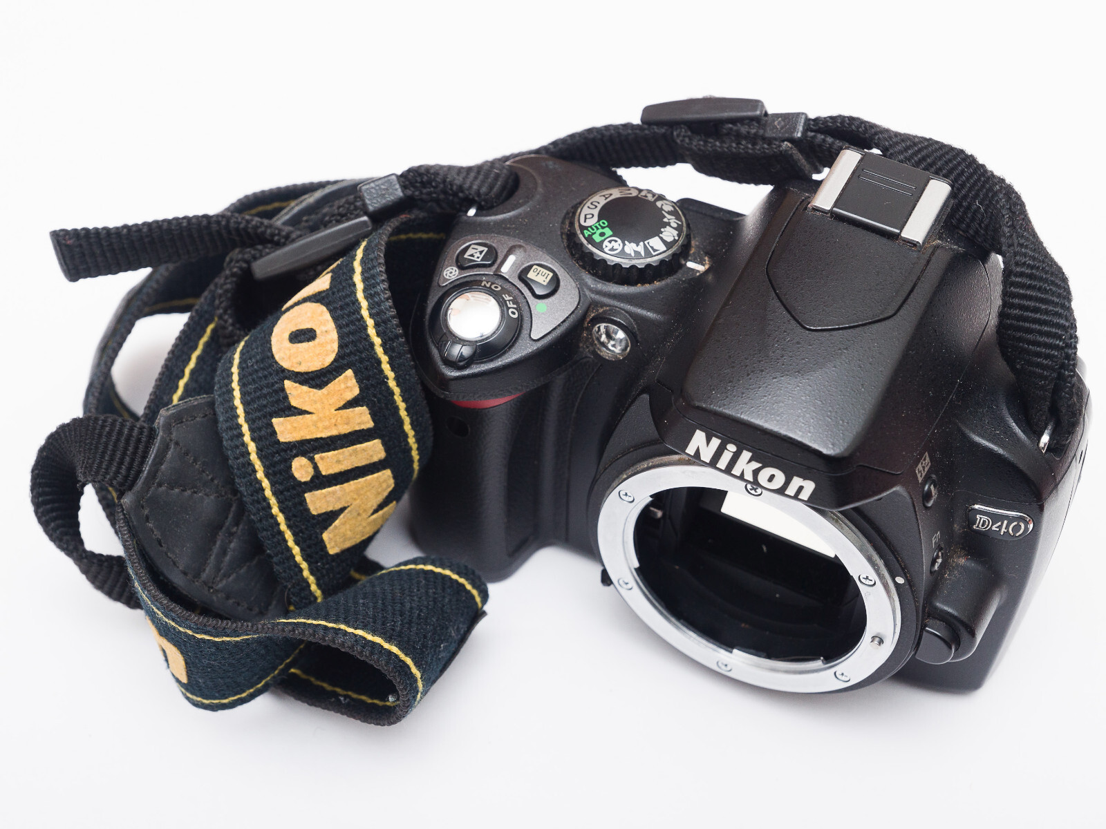 Nikon D40 一眼レフ フルセット 美品 a4312 Amazon | Nikon デジタル一眼レフカメラ D40 ブラック ボディ