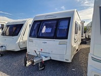 2015 Lunar Quasar 524 Used Caravan