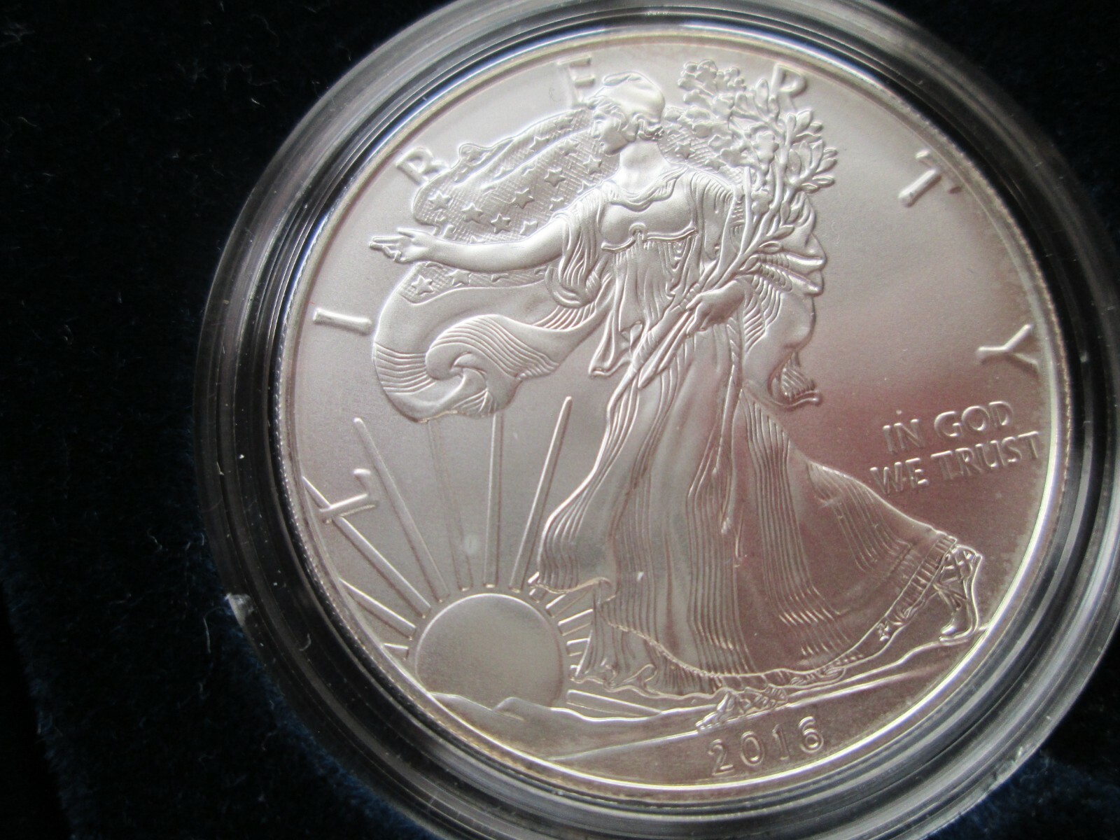 2016 American Silver Eagle Coin 1 Oz BU Silver Coin in Box/Capsule