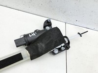 Audi A8 4H 09-13 Stellmotor für hintere Laderaumabdeckung Links Hinten Audi A8 4H 09-13 15.06.12 4H0861963... Vorschau 4