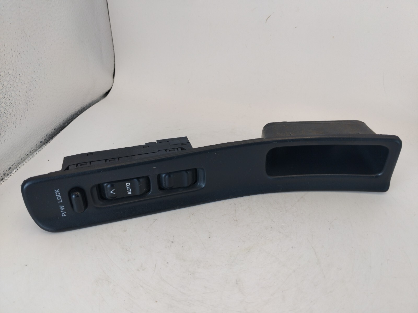 N様 1990-1996 NISSAN 300ZX Z32 LEFT DOOR MASTER POWER WINDOW