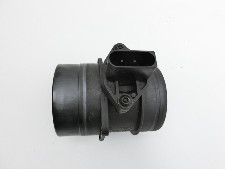 Skoda Superb 3T4 08-13 2,0 103KW Luftmassenmesser Skoda Superb 3T4 08-13 20.06.2008 0281002461 074906461B gebraucht Vorschau 2