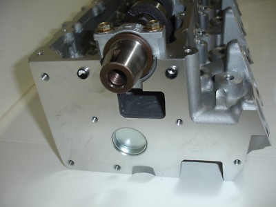 Fits Toyota 1KZ-T or 1KZ-TE Complete Cylinder Head 11101-69126 