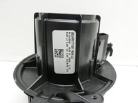 Mercedes W204 S204 C250 07-14 Gebläsemotor Lüftermotor Heizungsgebläse Mercedes W204 S204 C250 07-14 29.08.2013... Vorschau 2