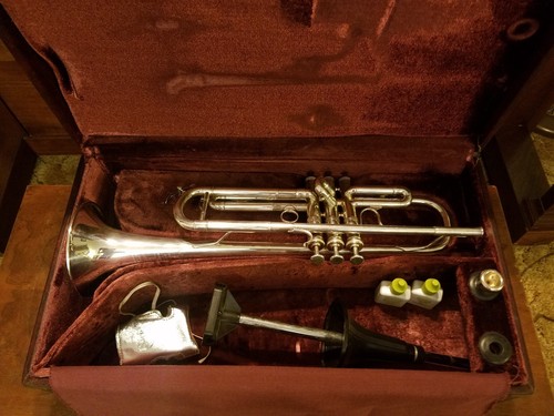 F. Besson Breveté S.G.D.G. Paris France Kanstul Bb Trumpet with Bach Mouthpiece