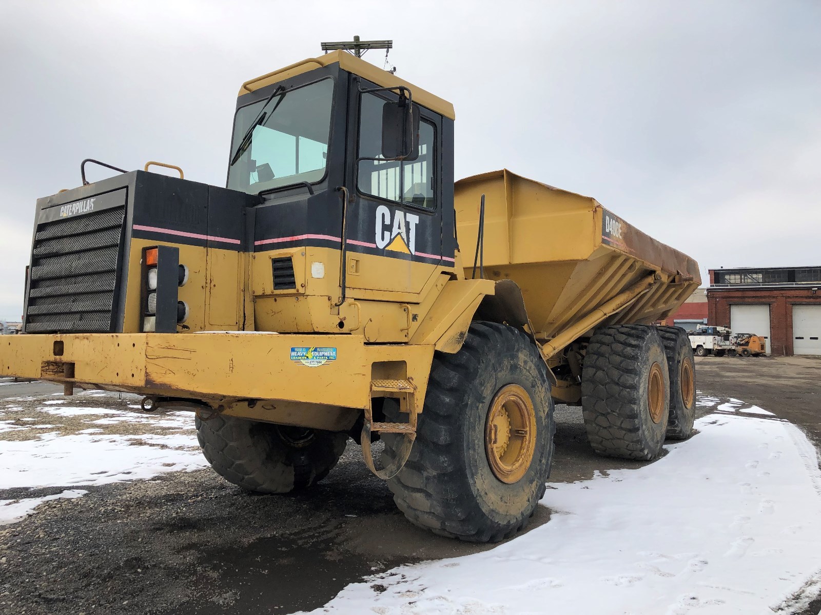 1996 CAT D400E OFF ROAD TRUCK