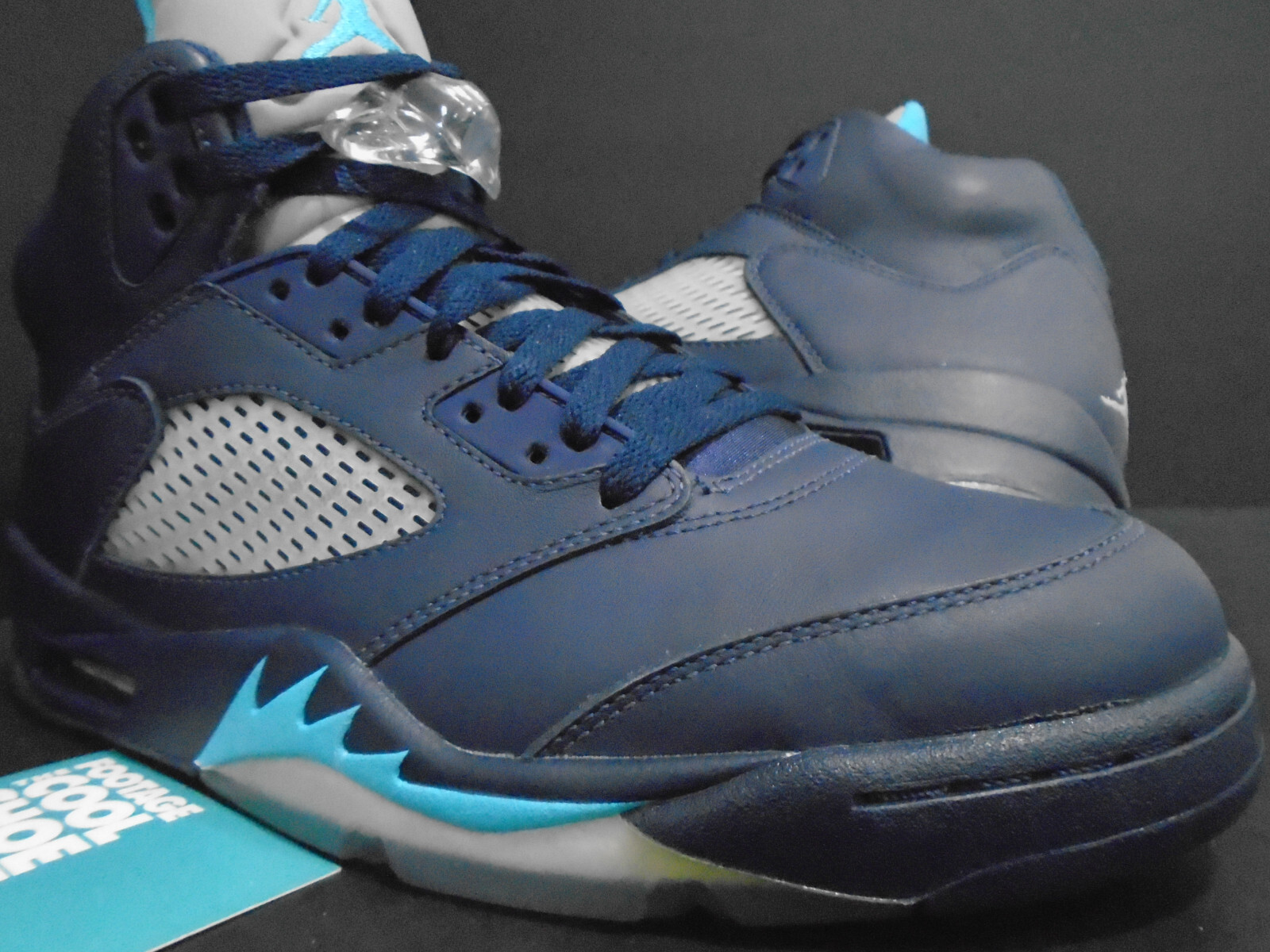 NIKE AIR JORDAN 5 RETRO 26センチ NIKE AIR JORDAN V 5 RETRO HORNETS PRE-GRAPE NAVY BLUE BLACK