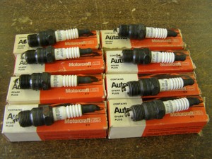 1970 Ford 302 spark plug gap #6