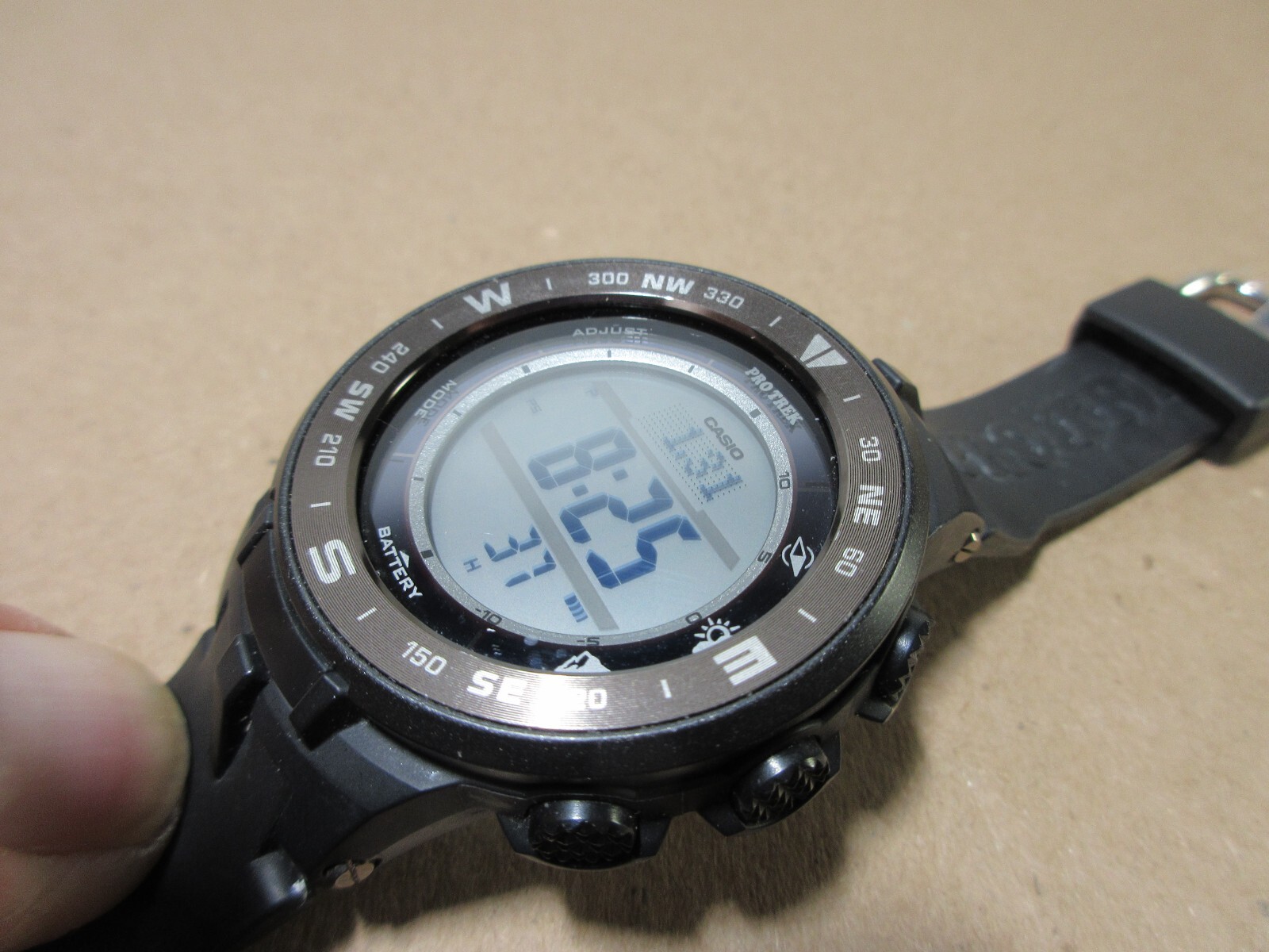 カシオ　プロトレック　3443 PRG-330 ソーラー Casio Pro Trek Tide Watch Men 43mm Silver Tone 3443 PRG-330