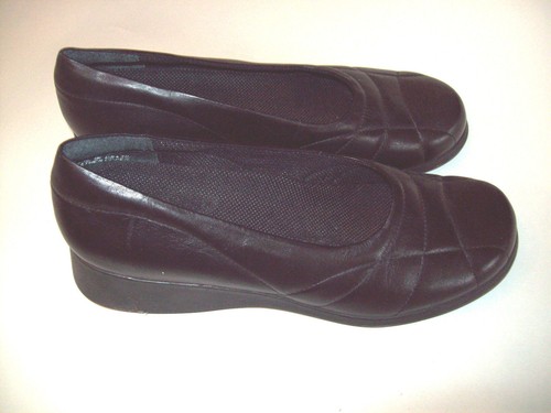 🆕 DKNY black leather shiny platform shoes | eBay display picture 1