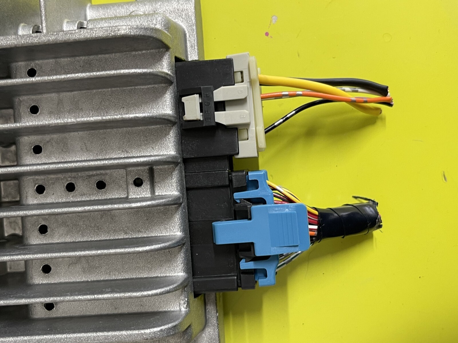 NISSAN 350Z AMPLIFIER BOSE SYSTEM - thumbnail 5