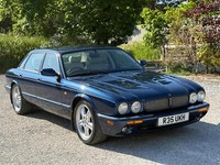 BEAUTIFUL 1997 JAGUAR XJR 4.0 V8. 81,000 MILES. BLUE
