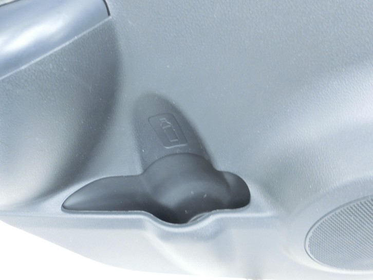 Suzuki Alto VII GF 09-15  Türverkleidung Türpappe Links Hinten  - Bild 2