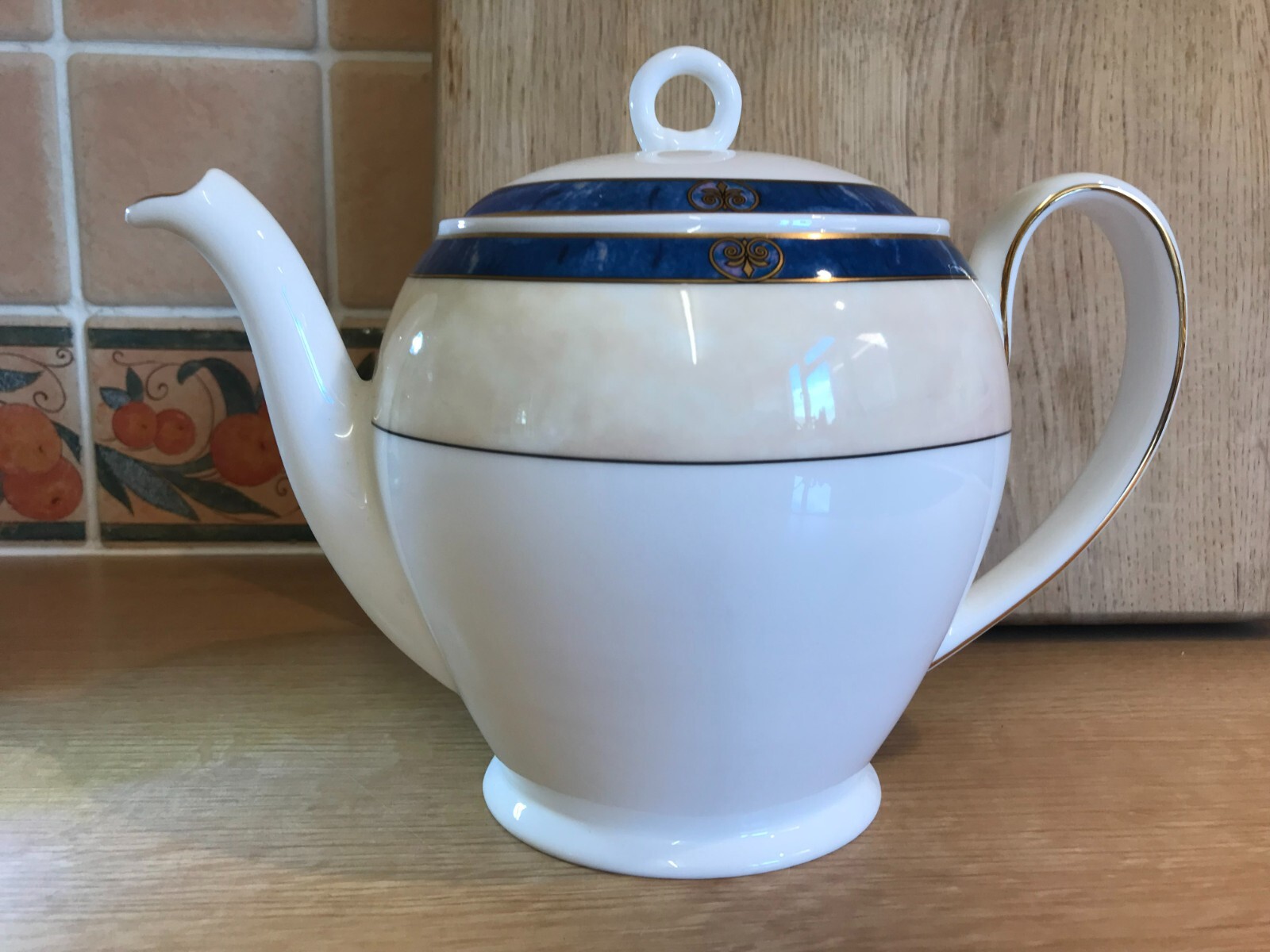 Wedgwood Alexandra Bone China Teapot 1.5 Pint Exclusively For