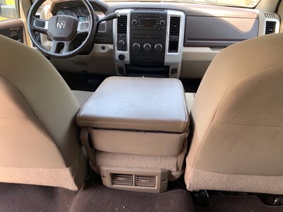 image 4 of interior