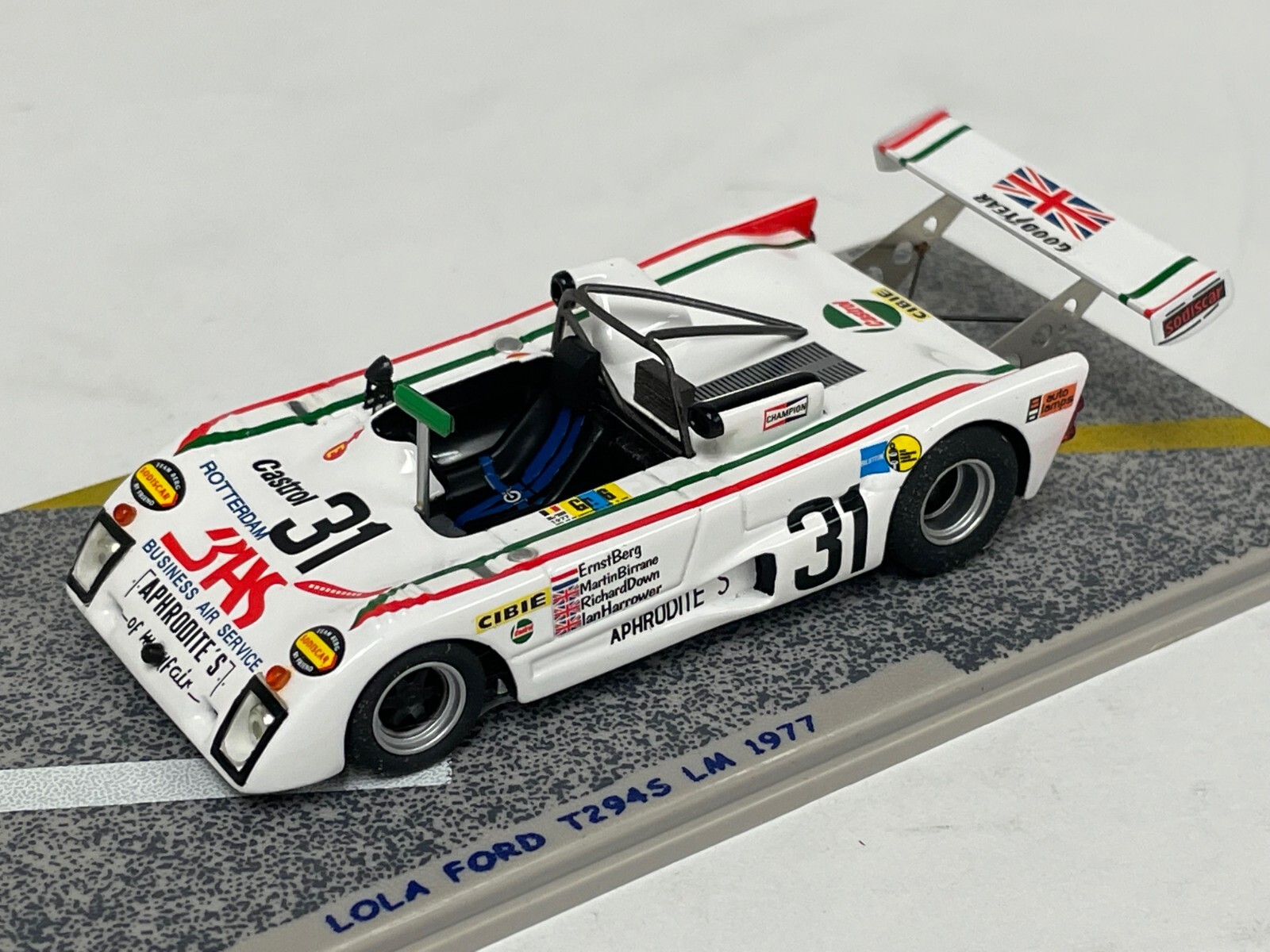 ビザール 1/43 ドゥキャドネ ローラ T380 1976 ル・マン24時間 ビザール 1/43 ドゥキャドネ ローラ T380 1976 ル・マン24時間