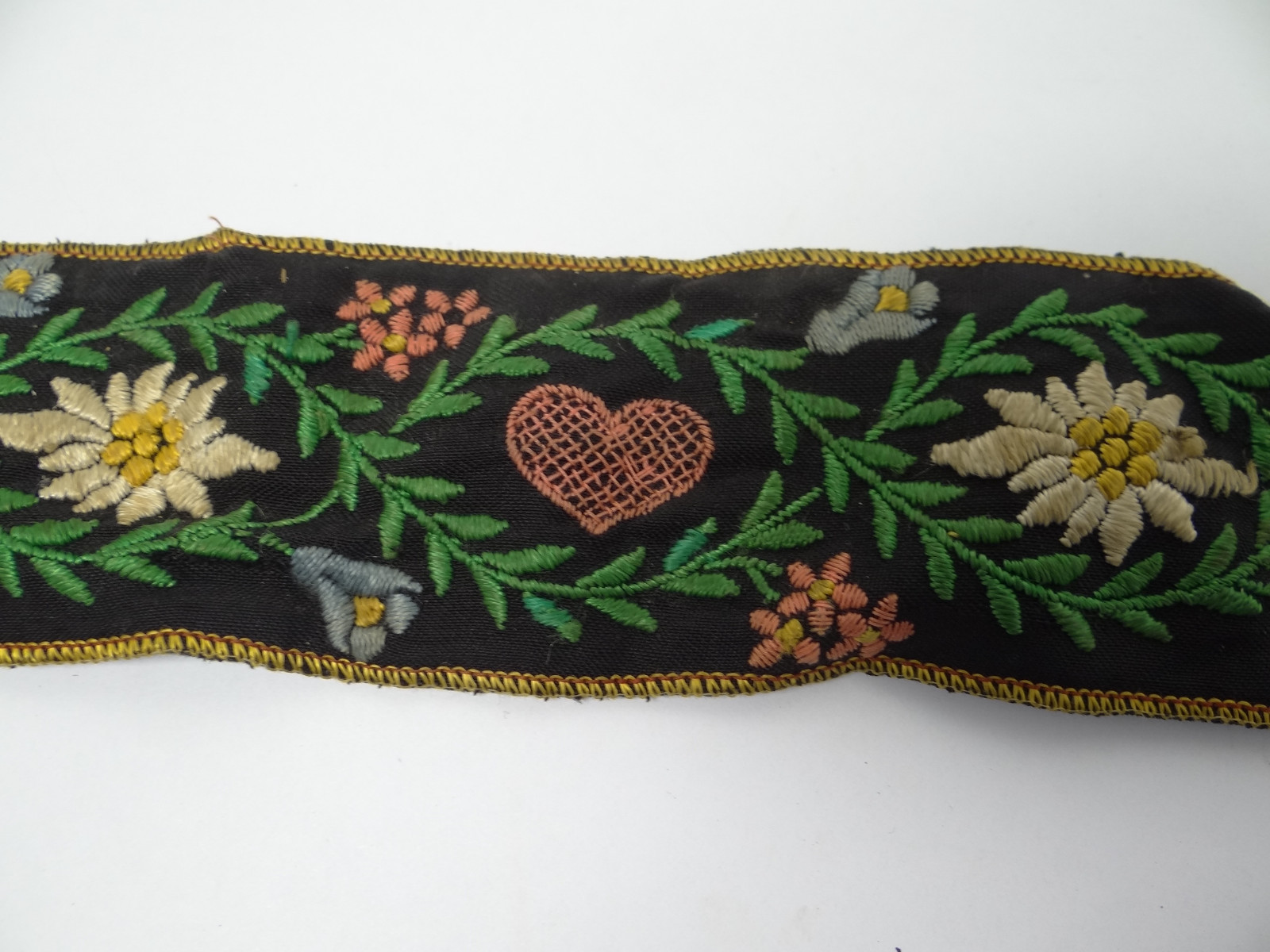 Vintage Used Embroidered Decorative Small Wall Hanger Tapestry Heart Flower Old