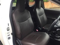 2009 Toyota IQ 1.0 VVT-i 2 Euro 4 3dr HATCHBACK Petrol Manual