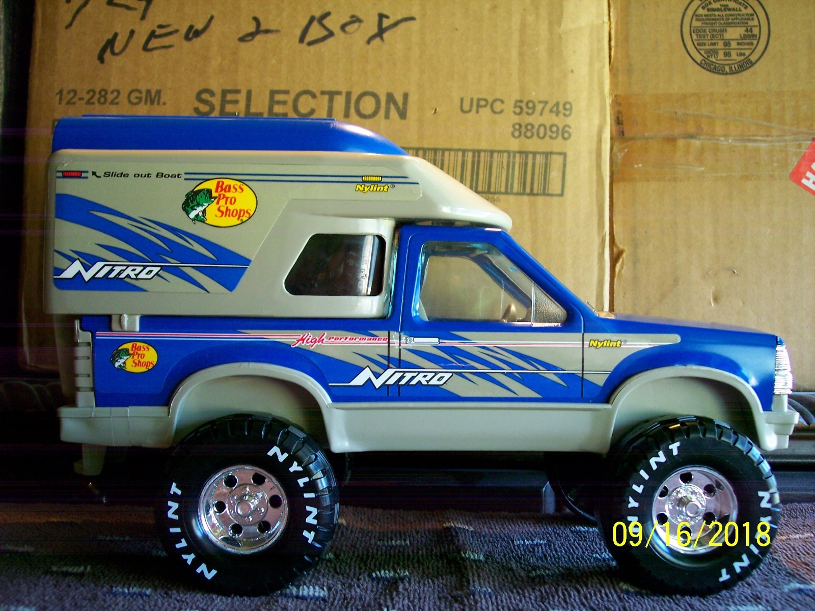 Nylint Nitro Camper-Boat &Nylint Nitro Bass Boat,BTrailer+ATV-LOOK 12.5% OFF