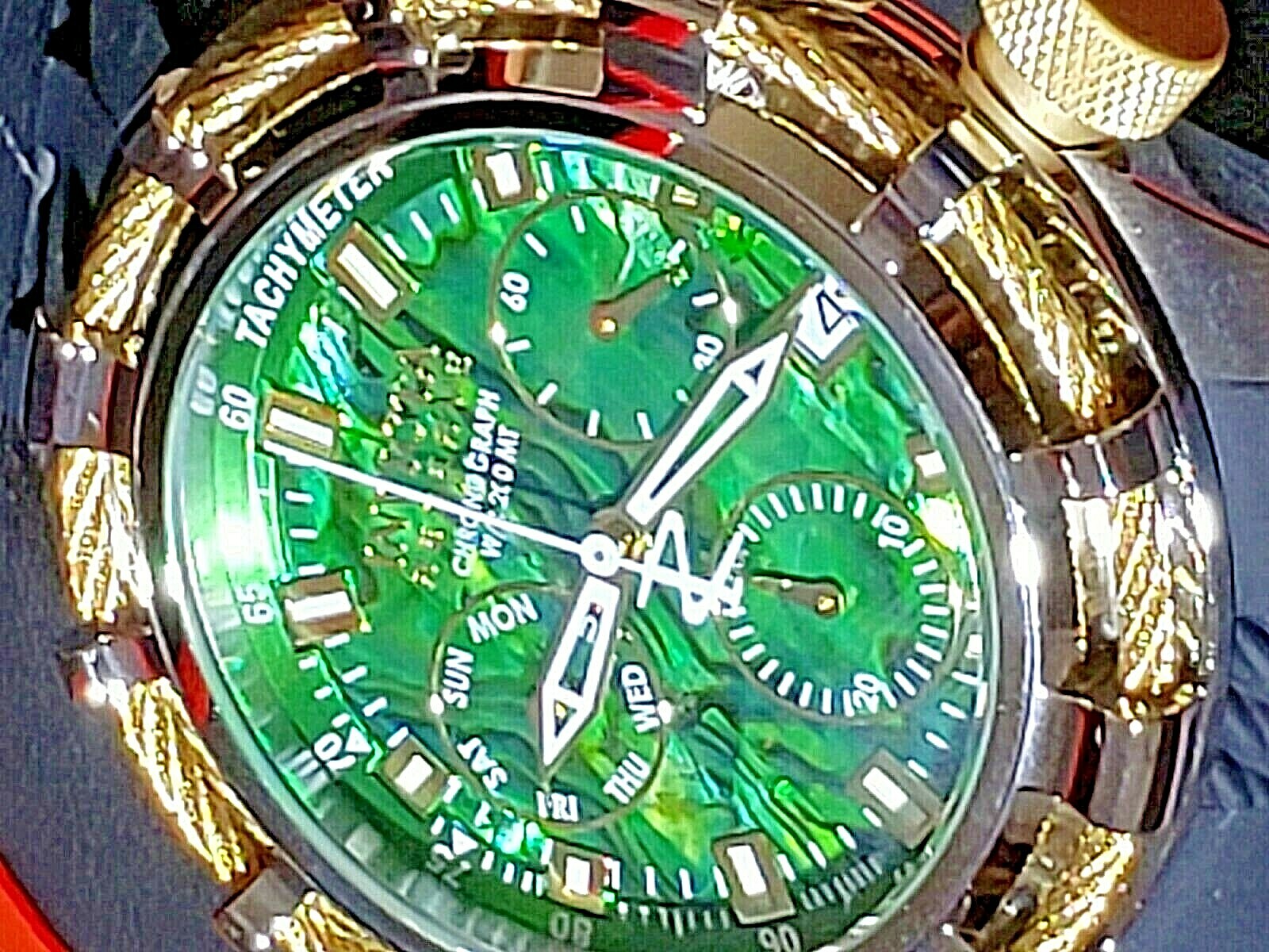 INVICTA INVICTA GREEN ABALONE RESERVE BOLT CHRONOGRAPH MEN'S WATCH