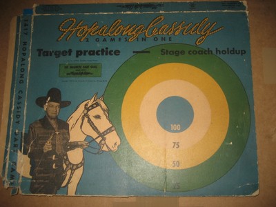 Beautiful Hopalong Cassidy Tin Litho target Game Western Toy w Original Box 1950