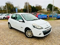 2012 Renault Clio 1.5 dCi Expression + Hatchback 5dr Diesel Manual Euro 5 (88