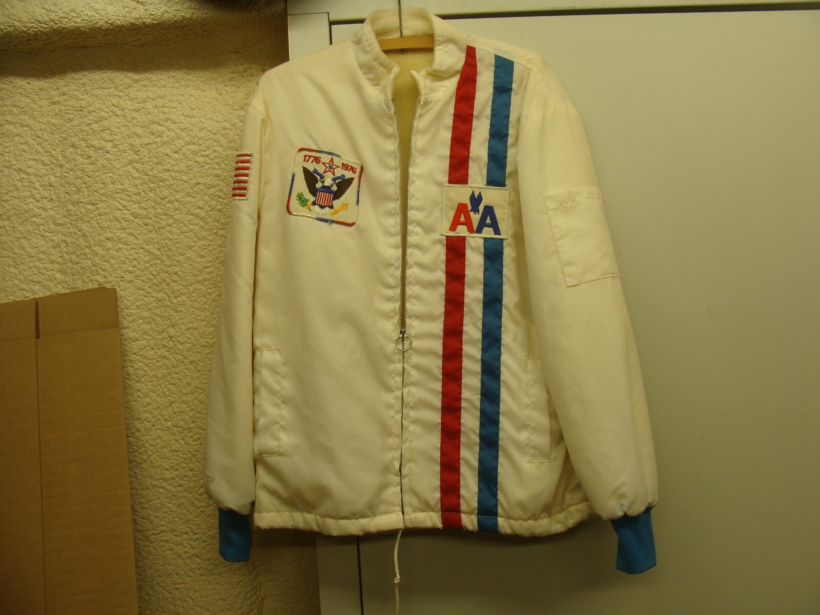 洋書 American Flight Jackets,Airmen &Aircraft American Airlines 1976 Airplane Jacket Vintage Fleece Lined