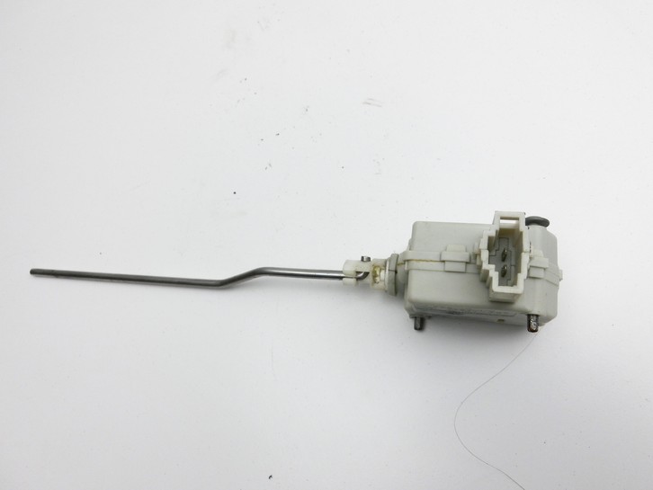 VW Golf 6 VI 5K 08-12 3T ZV Stellmotor Heckklappe Heckklappenschloss - Bild 3