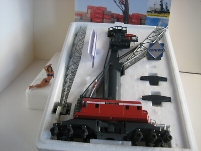 LIEBHERR LHM 320 HAFENKRAN 2111 CONRAD 1:100