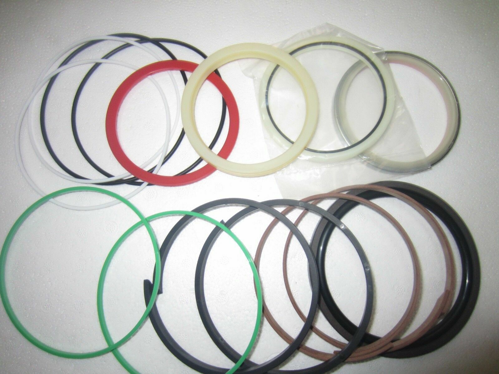 Lz00476 lz00482 BUCKET CYLINDER SEAL KIT FITS CASE CX330