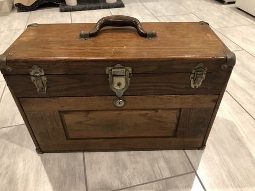 Antique/Vintage Craftsman/Union Machinist Oak Tool Box -Leather Handle - 7drawer