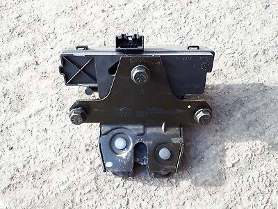 Volvo V50 S40 Tailgate / Boot Catch 2004 On