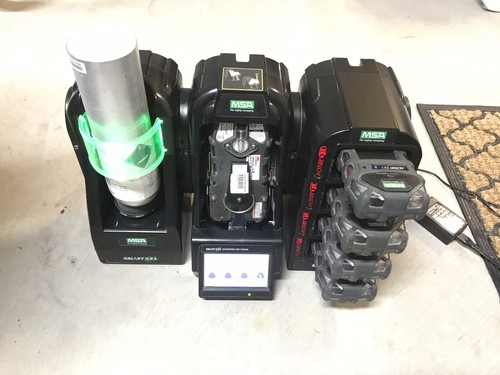 MSA GX2 Calibration Stand, Gas Monitor, And 4x Charging Station